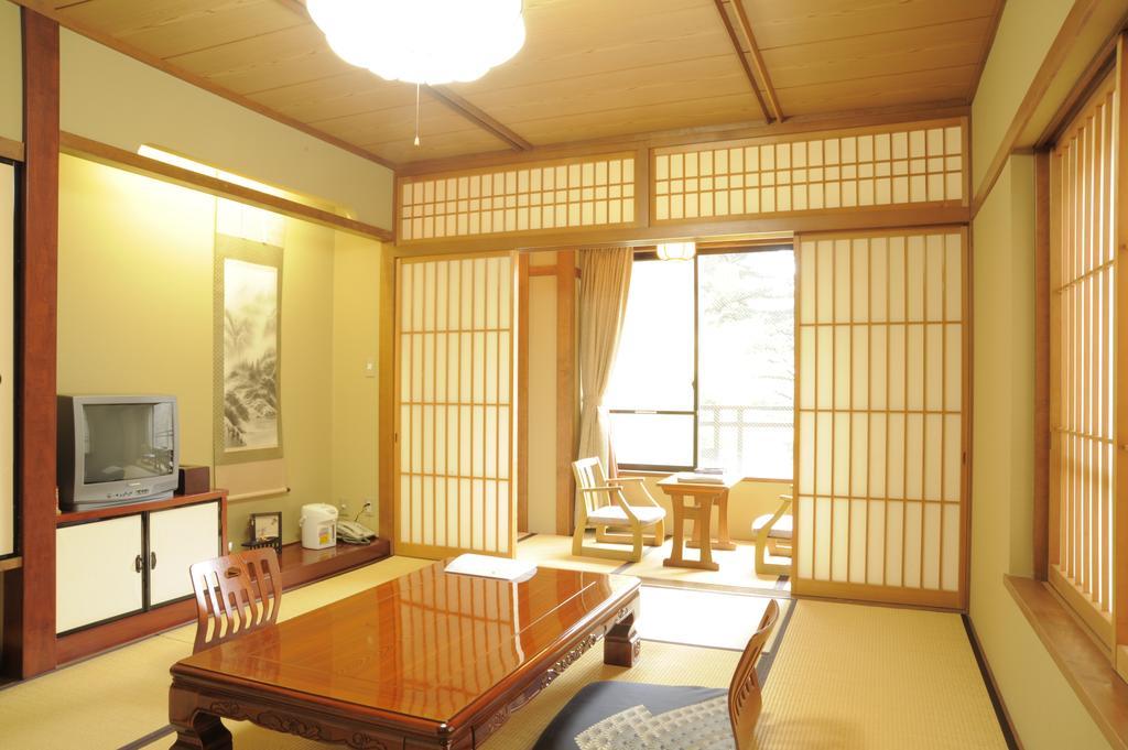 Takizawakan Hotel Maebashi Exterior photo